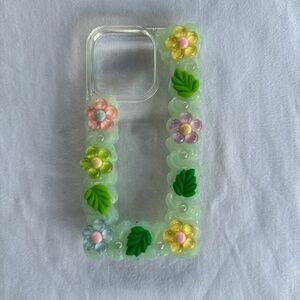 Floray silicon iPhone 14 pro case